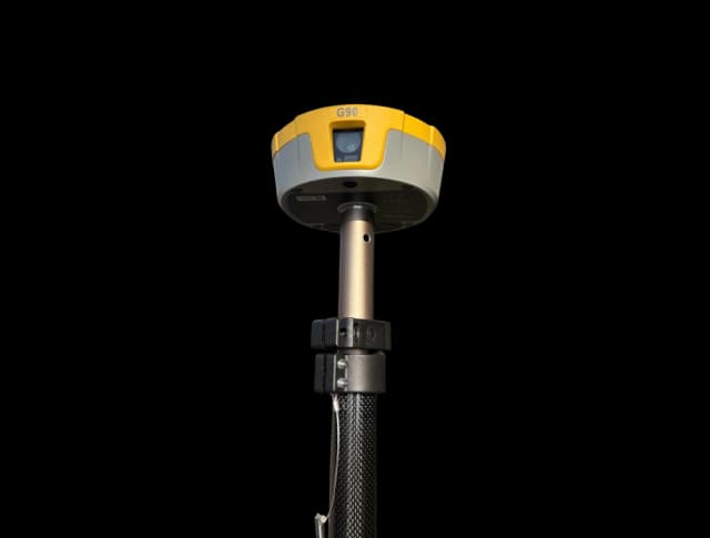 G90 GNSS Receiver
